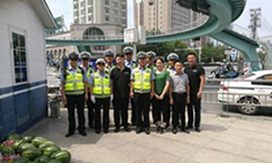 居然所見，皆有溫度——安徽分公司淮南店慰問一線交警 